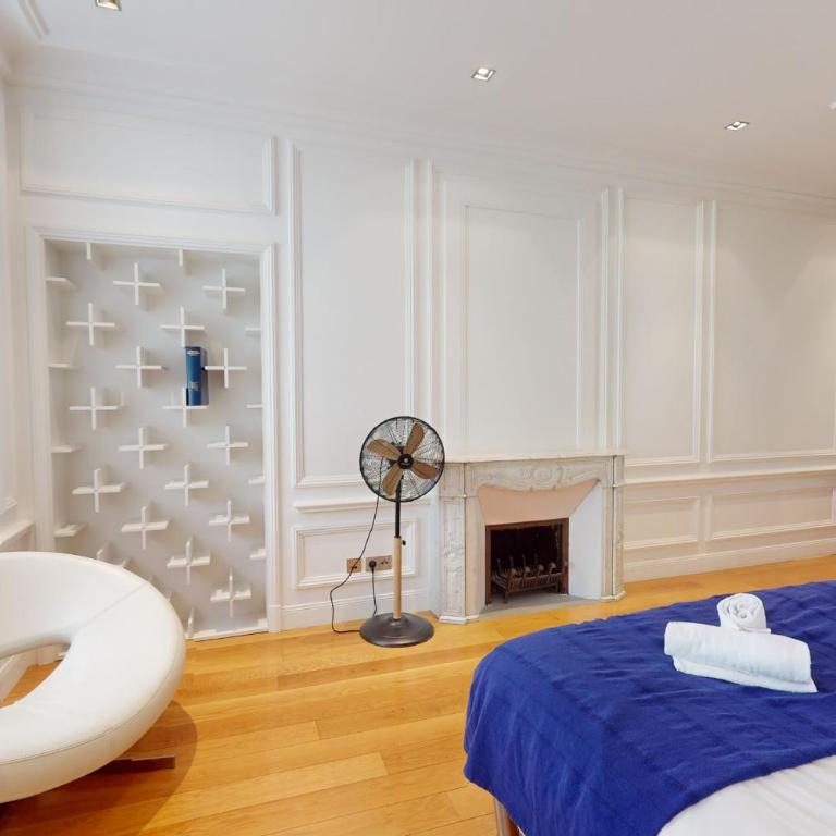 10 Faubourg des Annonciades - Apartamento - 42