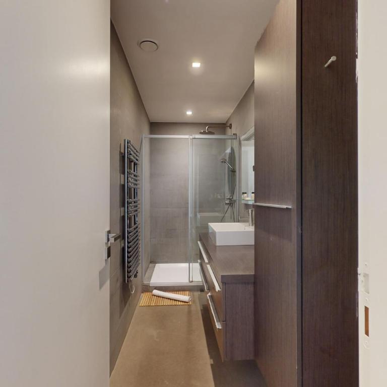 10 Faubourg des Annonciades - Apartamento - 48