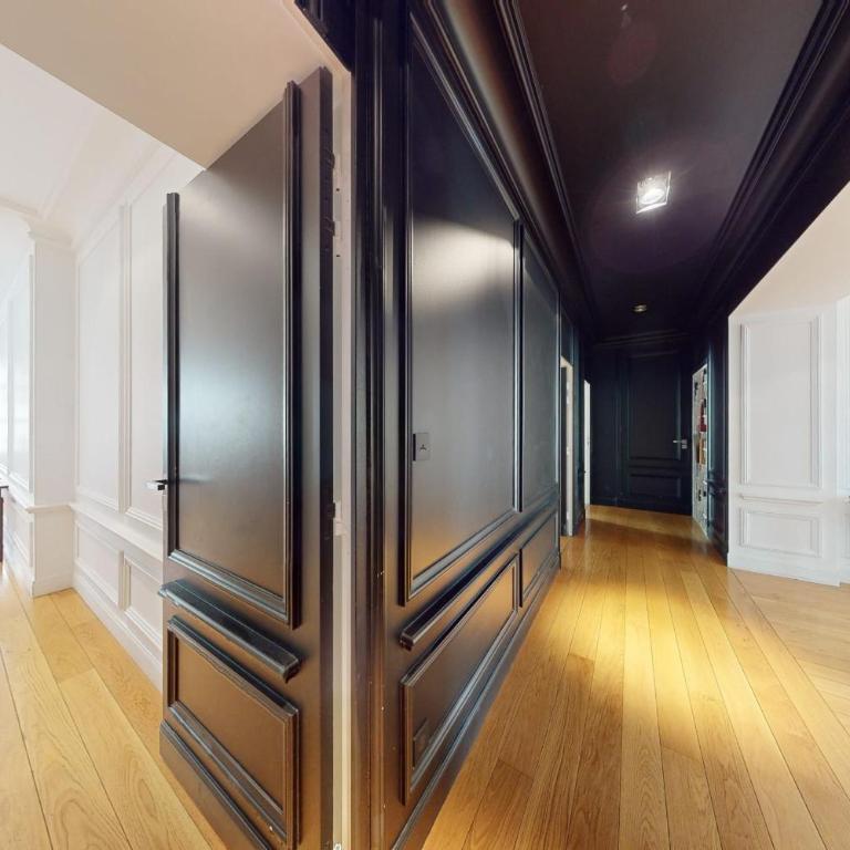 10 Faubourg des Annonciades - Apartamento - 38