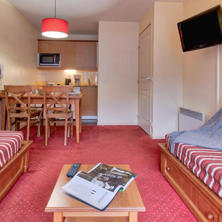 Résidence Pierre & Vacances Les Rives de l'Aure - Appartement 1 Chambre avec Balcon (5 Personnes) - 3