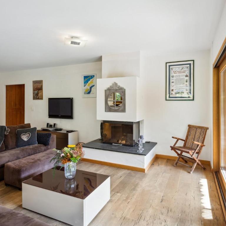 The Lodge by Mrs Miggins - Deluxe Apartment - 2