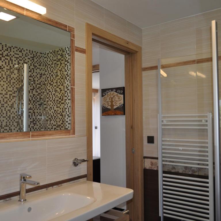 B&B - Apartments Sunnwies - Apartment mit Balkon - Neubau - 6