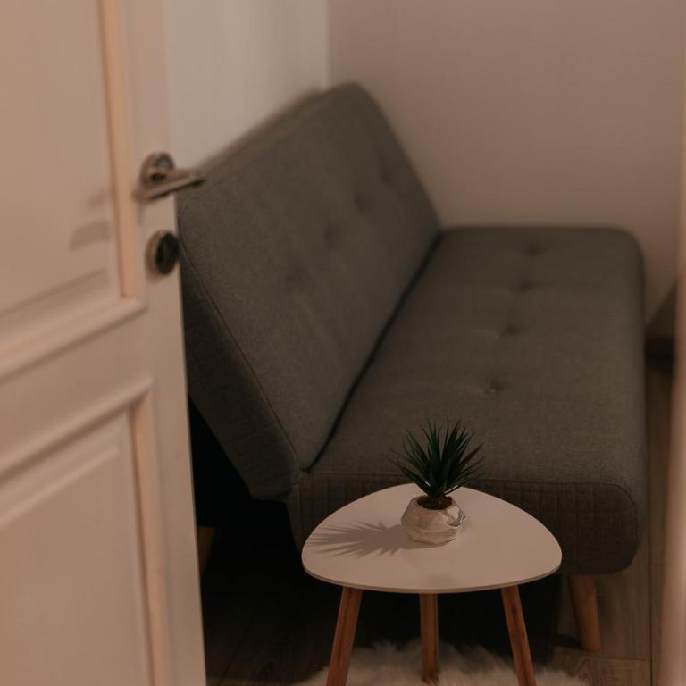 Bell Tower Apartment - One-Bedroom Apartment - 28