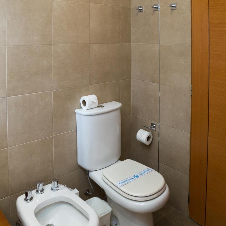 NBH Premier Hotel - Habitación cuádruple - 6