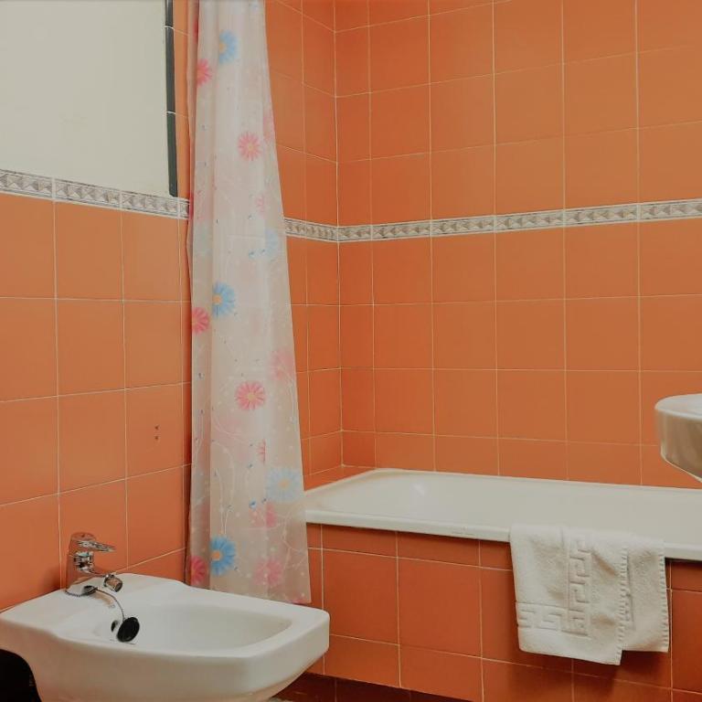 SKI & SNOW APARTMENTOS by TODOSIERRANEVADA - Plaza de Andalucia - Junto a los Telecabinas - Apartamento de 1 dormitorio - 28