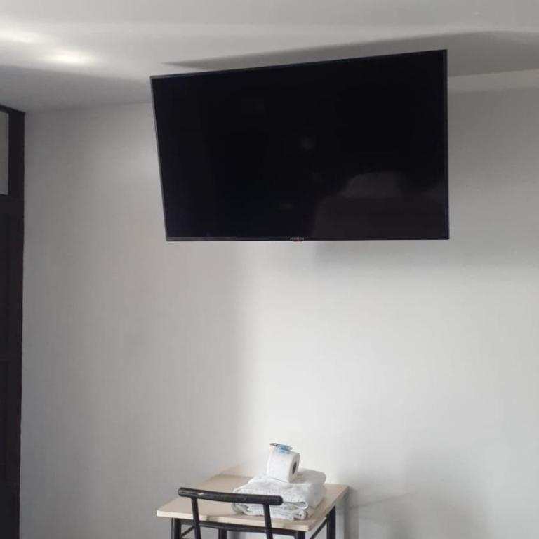Venecia Hotel Larco - Single Room - 2