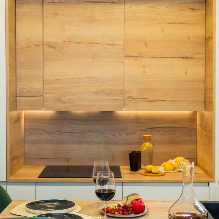 JetSet by Edsam - Three-Bedroom Apartment - 15
