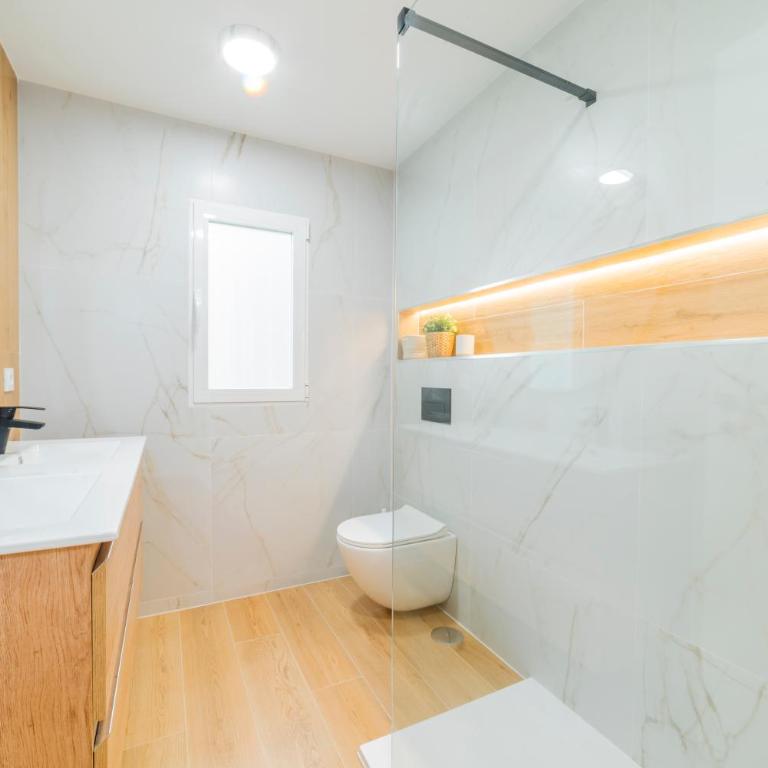 JetSet by Edsam - Three-Bedroom Apartment - 23