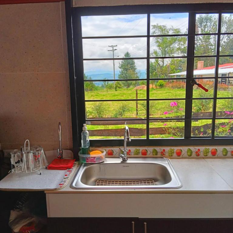 Casa Campo La Milagrosa - Two-Bedroom House - 9