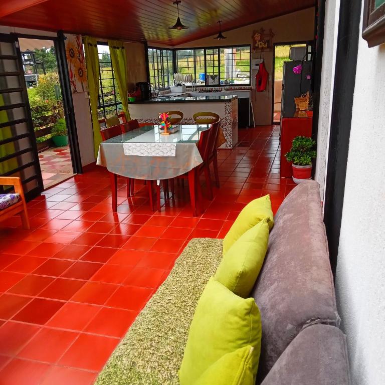 Casa Campo La Milagrosa - Two-Bedroom House - 22