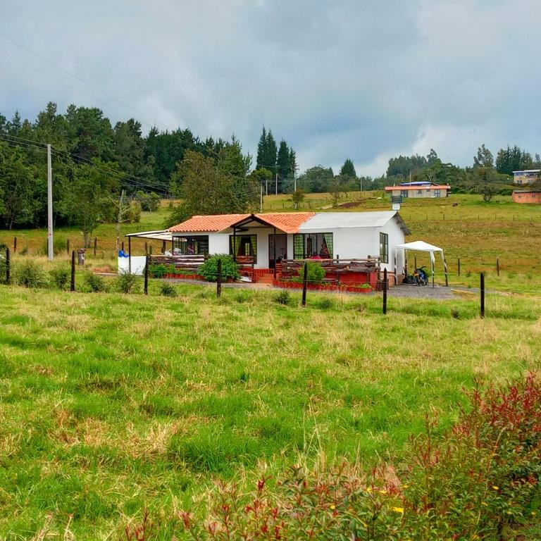 Casa Campo La Milagrosa - Two-Bedroom House - 34