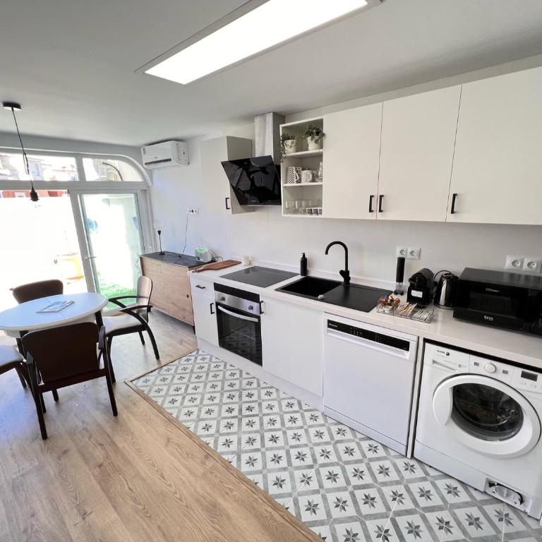 La Bella escondida Piscina Campo de golf solarium y parking en centro historico - Apartamento de 1 dormitorio - 6