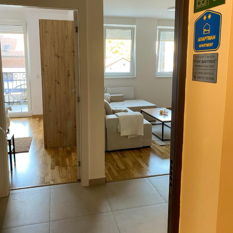 FRONT Apartment - One-Bedroom Apartment - 4