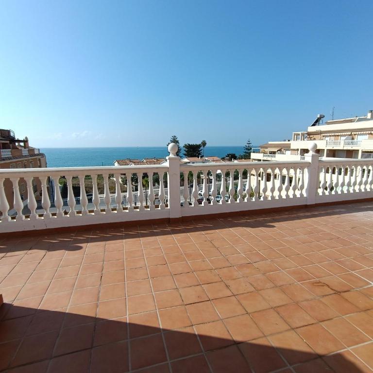 LOVELY PENTHOUSE in front of the beach with free parking - Apartamento de 2 dormitorios - 16