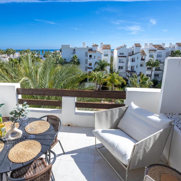 Top floor spacious apartment with sea views in Costalita - Two-Bedroom Apartment - 1