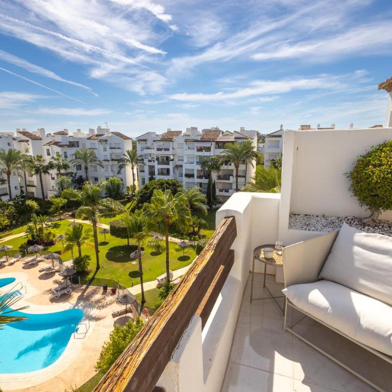 Top floor spacious apartment with sea views in Costalita - Two-Bedroom Apartment - 13