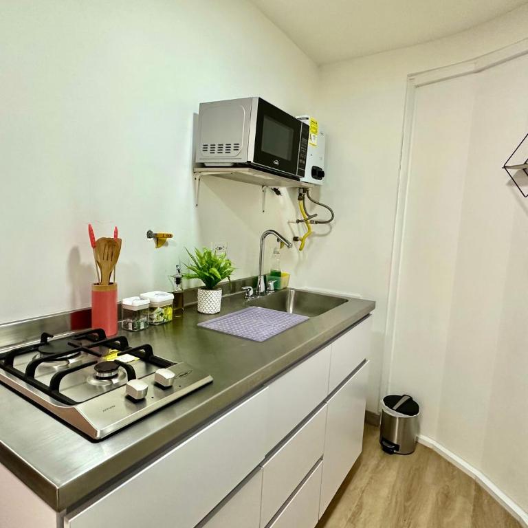Prime Laureles Location with Air Conditioning - Apartamento de 1 dormitorio - 5