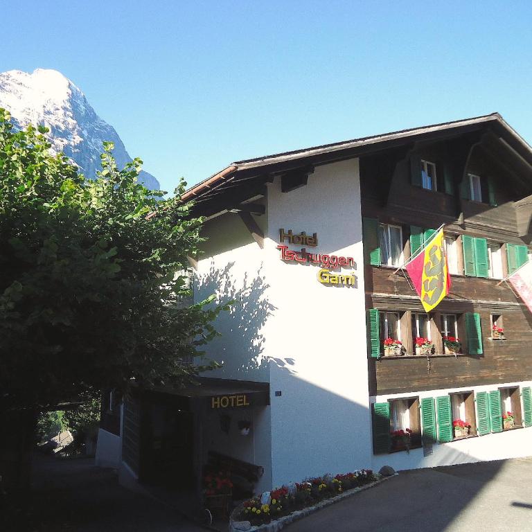 Hotel Tschuggen - Doppelzimmer mit Gemeinschaftsbad - 2