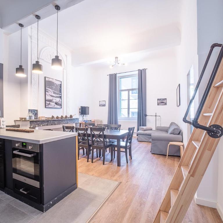 La Vie est Belle - Entre ski et thermes - Appartement 4 Chambres - 4