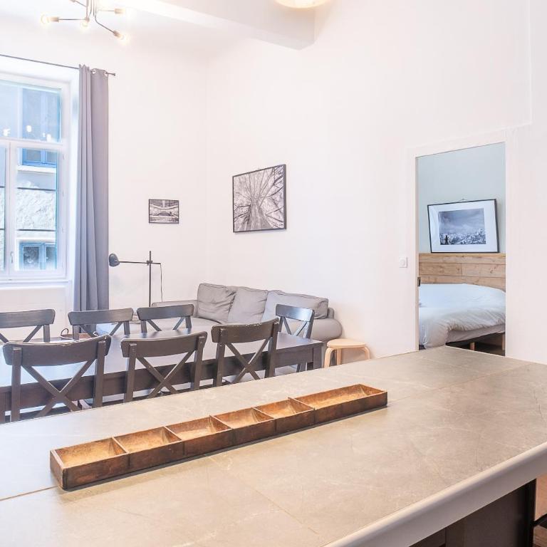 La Vie est Belle - Entre ski et thermes - Appartement 4 Chambres - 13