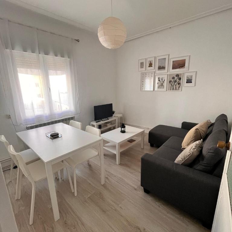 Tu hogar en Logroño - Apartamento de 3 dormitorios - 1