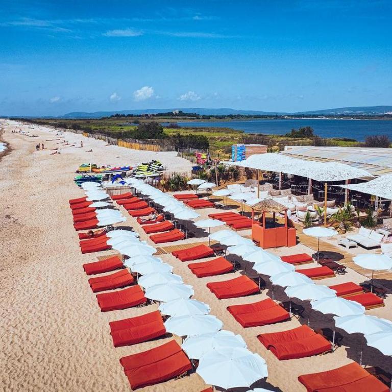 Appartement 1ere ligne piscine terrasse au bord de la plage front de mer avec vélos - Appartement 2 Chambres - 84