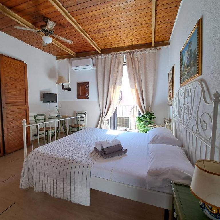 I Vespri - Double or Twin Room with Balcony - 33