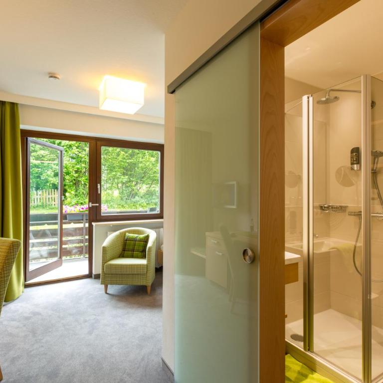 Sulzberger Hof - Standard Einzelzimmer mit Balkon - 2