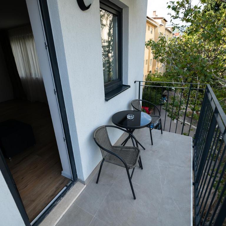 Hotel MM Residence - Two-Bedroom Deluxe Apartment - 3