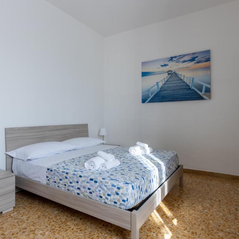 GuestHost - Pisa Quiet and Bright Flats with Balcony - Two-Bedroom Apartment - 10