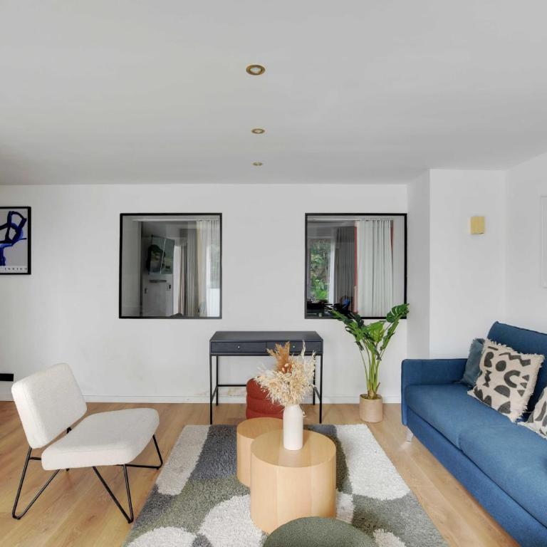 Incroyable appartement - 3BR-8P - Pl de la Nation - Appartement - 25
