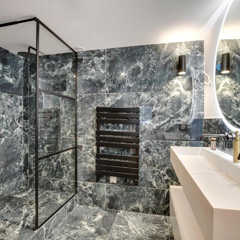 Incroyable appartement - 3BR-8P - Pl de la Nation - Appartement - 24