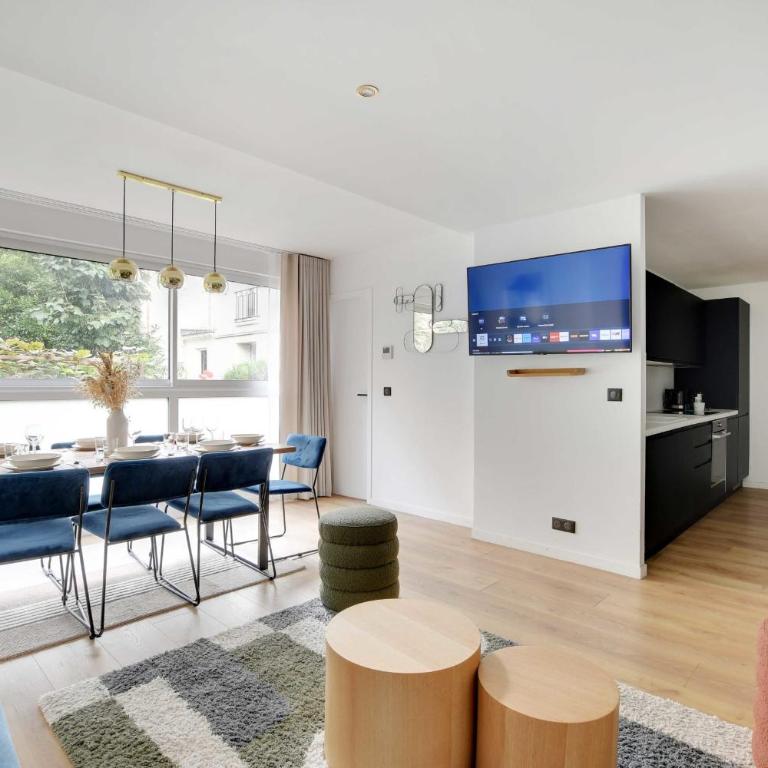 Incroyable appartement - 3BR-8P - Pl de la Nation - Appartement - 23