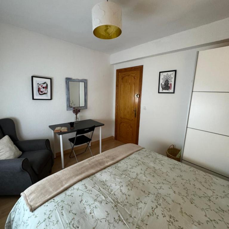 Harmony room málaga piso compartido - Habitación Estándar - 1 cama grande - 8