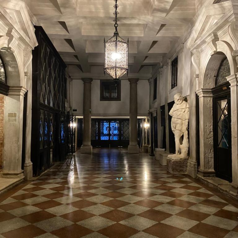 Dimora Contarini Charm Apartment on Grand Canal - One-Bedroom Apartment - 31