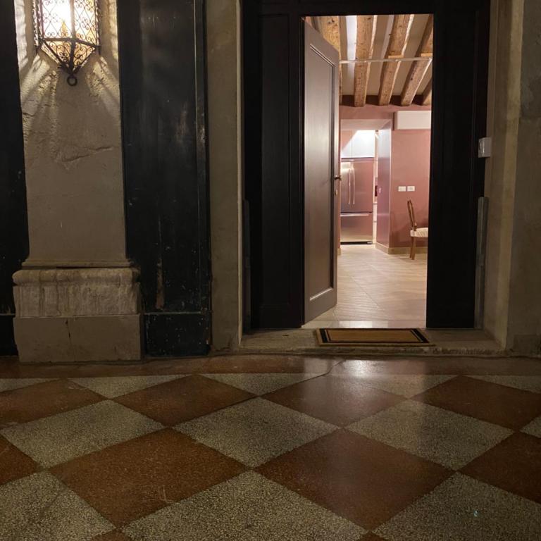 Dimora Contarini Charm Apartment on Grand Canal - One-Bedroom Apartment - 32