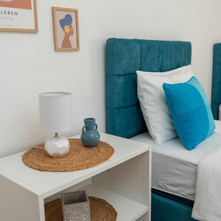 Sweet House Parlament - Three-Bedroom Apartment - 25