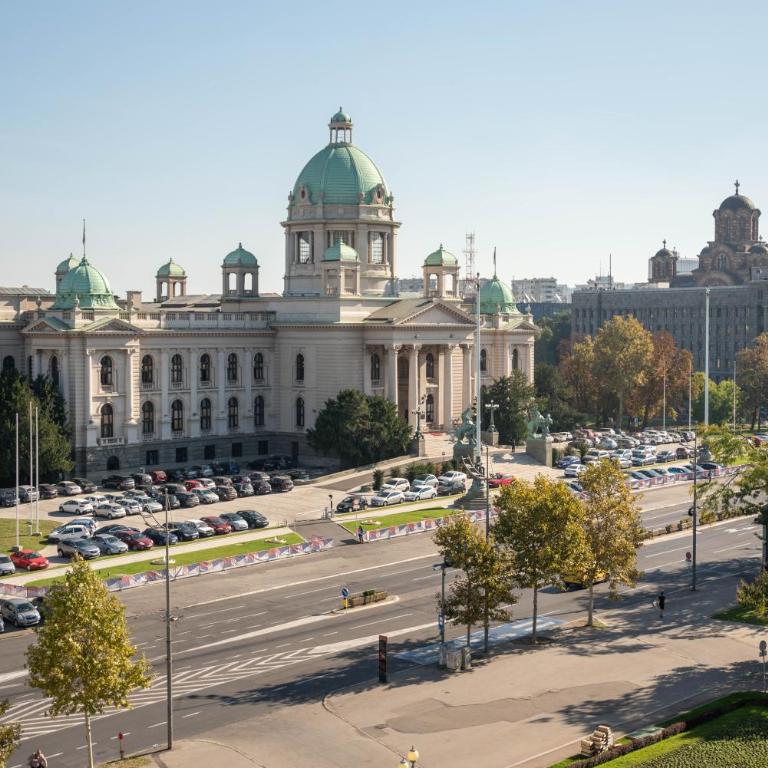 Sweet House Parlament - Three-Bedroom Apartment - 1