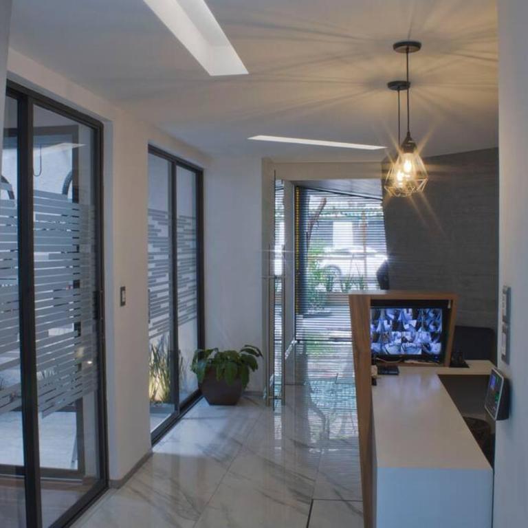 Gran ubicación y confortable Depto. con vigilancia - Apartamento de 1 dormitorio - 16