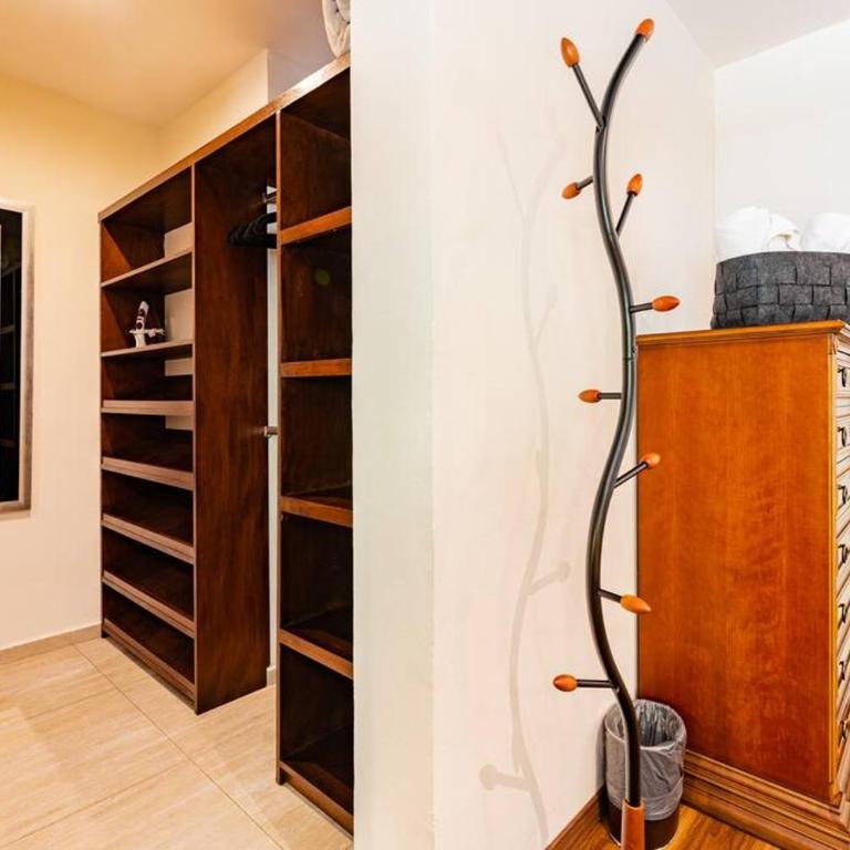 Gran ubicación y confortable Depto. con vigilancia - Apartamento de 1 dormitorio - 10