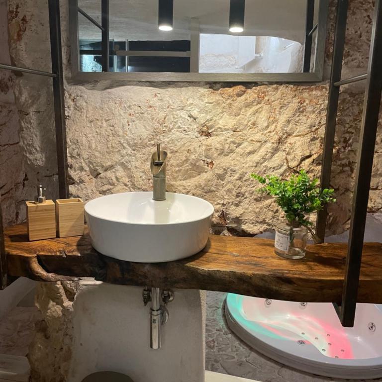 Amarcord private Spa Ostuni - One-Bedroom Apartment - 42