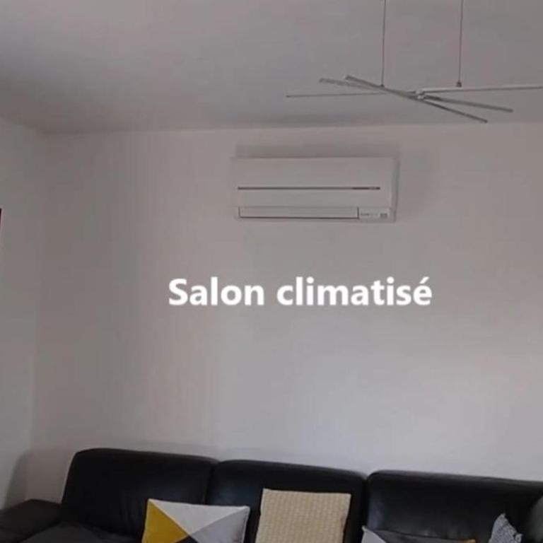 Maison au calme avec jardin et piscine Saint Raphaël - Casa con 3 Camere da Letto - 17