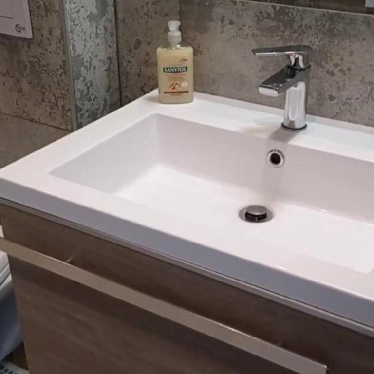 Maison au calme avec jardin et piscine Saint Raphaël - Casa con 3 Camere da Letto - 20