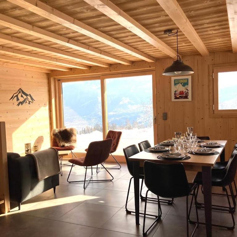 Chalet récent vue panoramique sur le MONT-BLANC - Chalet 3 Chambres - 10