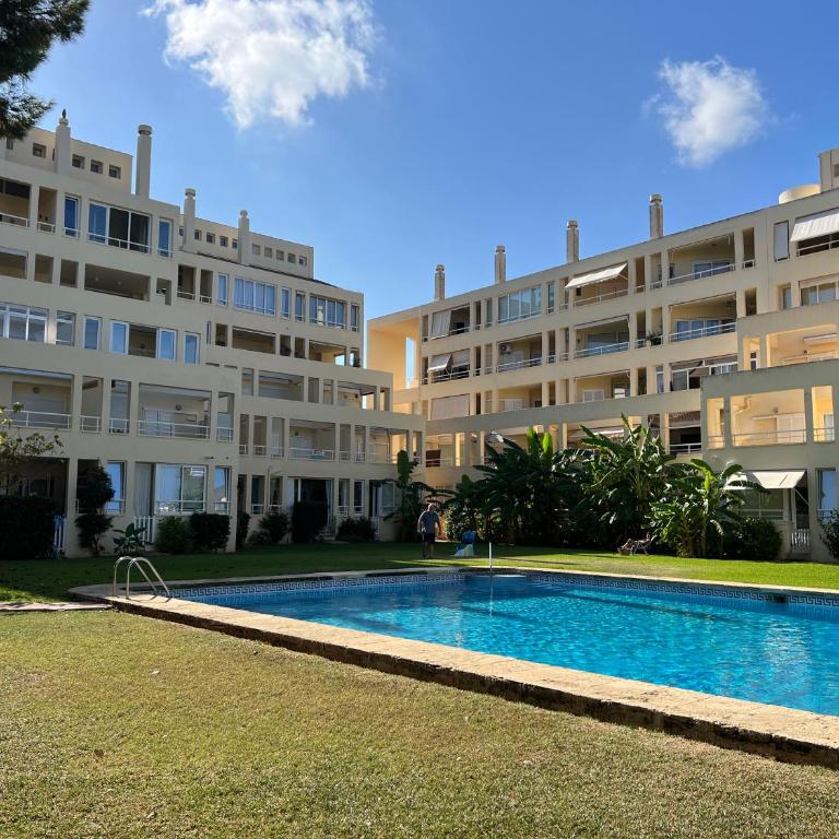 ACOGEDOR Y PRECIOSO ÁTICO EN JAVEA Primera línea playa - Apartamento de 2 dormitorios - 1