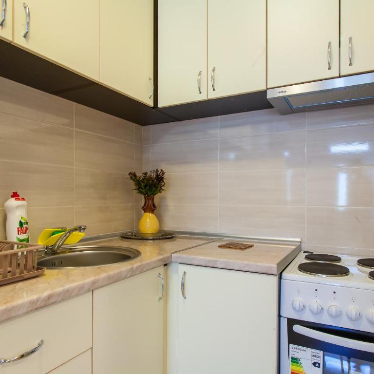 Apartments Ljubica - Two-Bedroom Apartment - 14