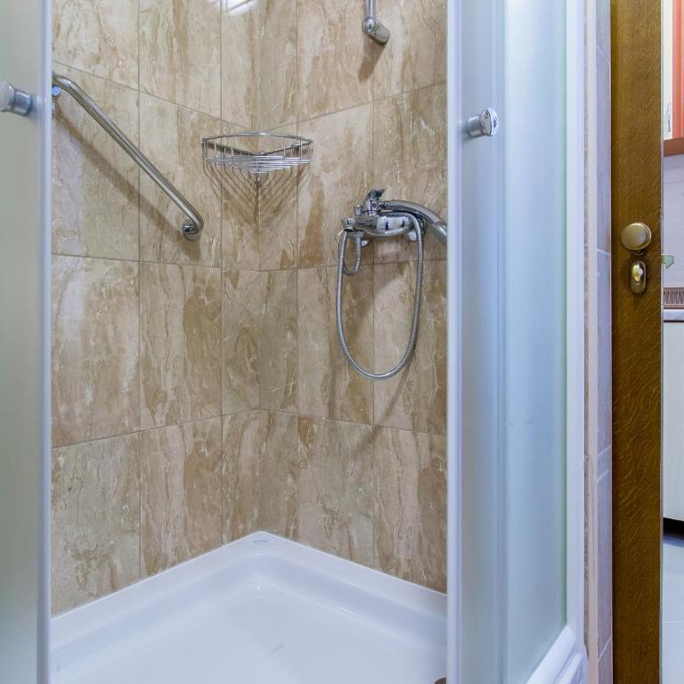 Apartments Ljubica - Two-Bedroom Apartment - 22