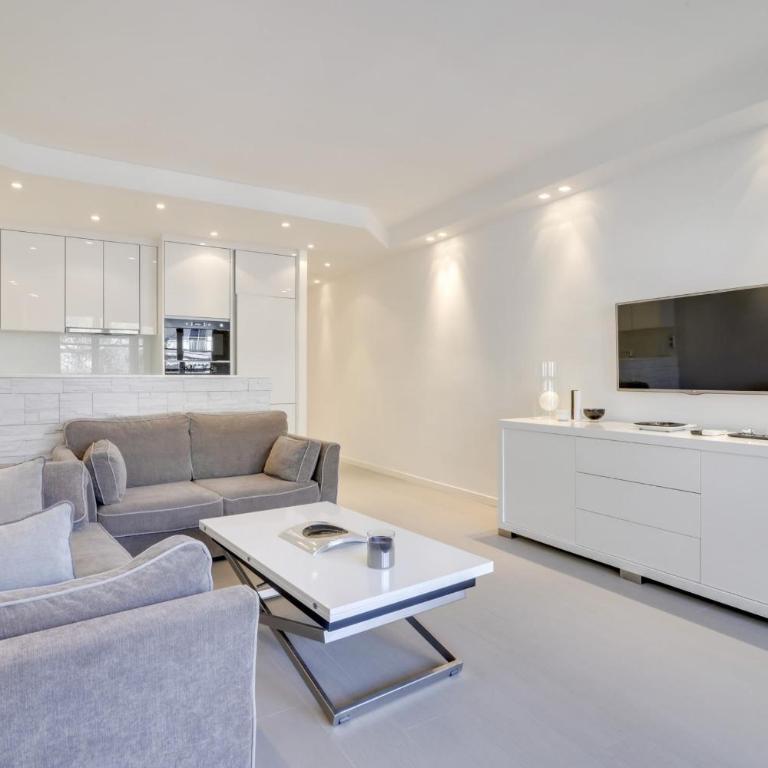 Appartement calme et confortable -terrasse- Cannes - Appartement - 2