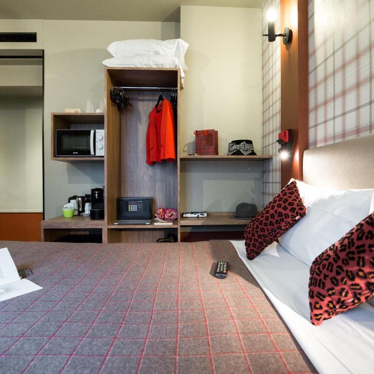 Hotel Concortel Paris - Studio Lit Queen-Size - 4