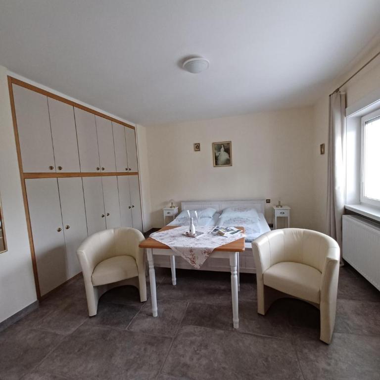 Villa Romy - 3 Gästezimmer - Doppelzimmer - 3